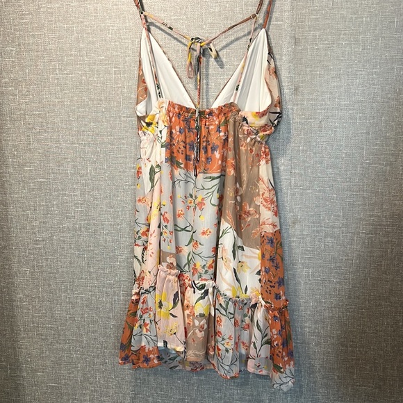 Floral Dress NWOT - Picture 7 of 10